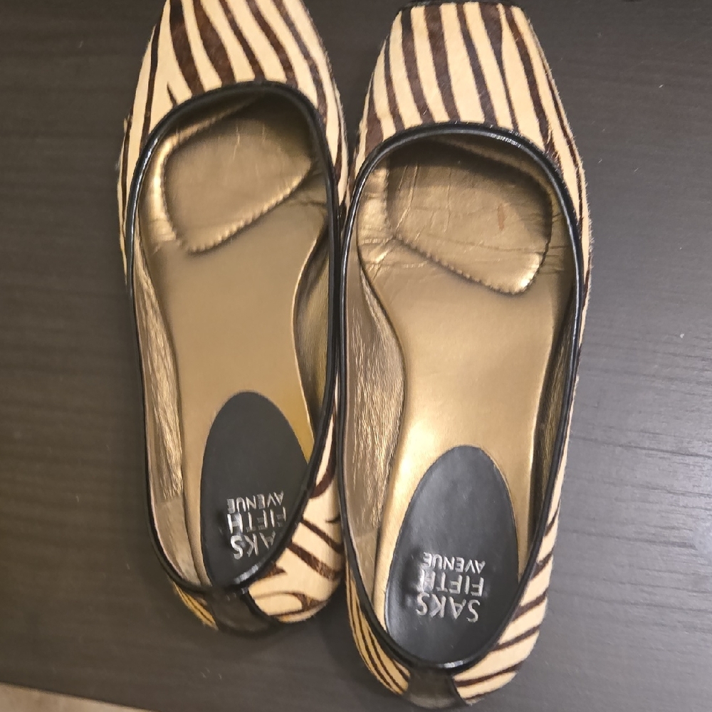 Saks Fifth Avenue Black and Cream Animal Print Flats